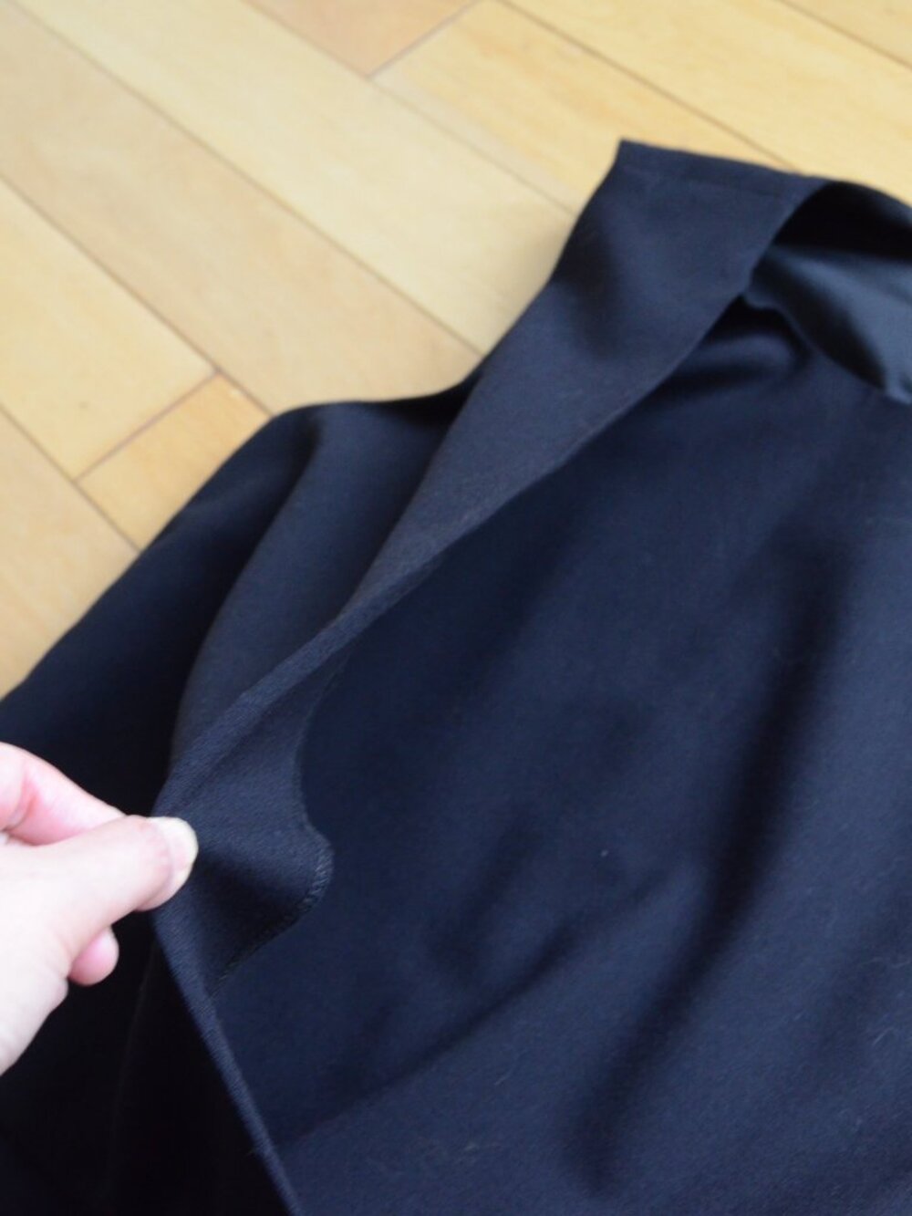Theory Faux Wrap Black Wool Shift Dress Size 8 - Picture 6 of 10